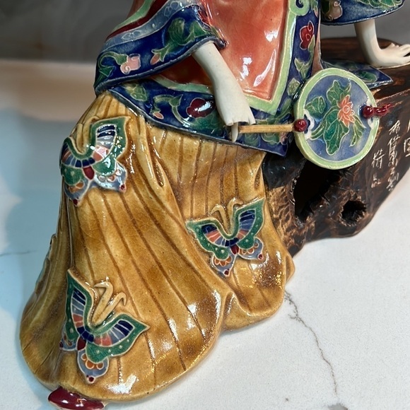 Pair of Shiwan Erhu Asian Porcelain Figurines Musical Instruments - Picture 5 of 11